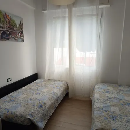 Appartamento Albisola Superiore Lejlighed